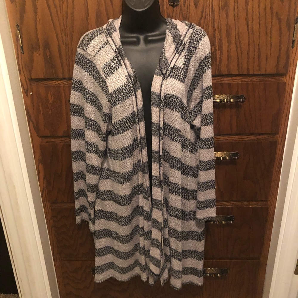 Long sleeve, hooded cardigan